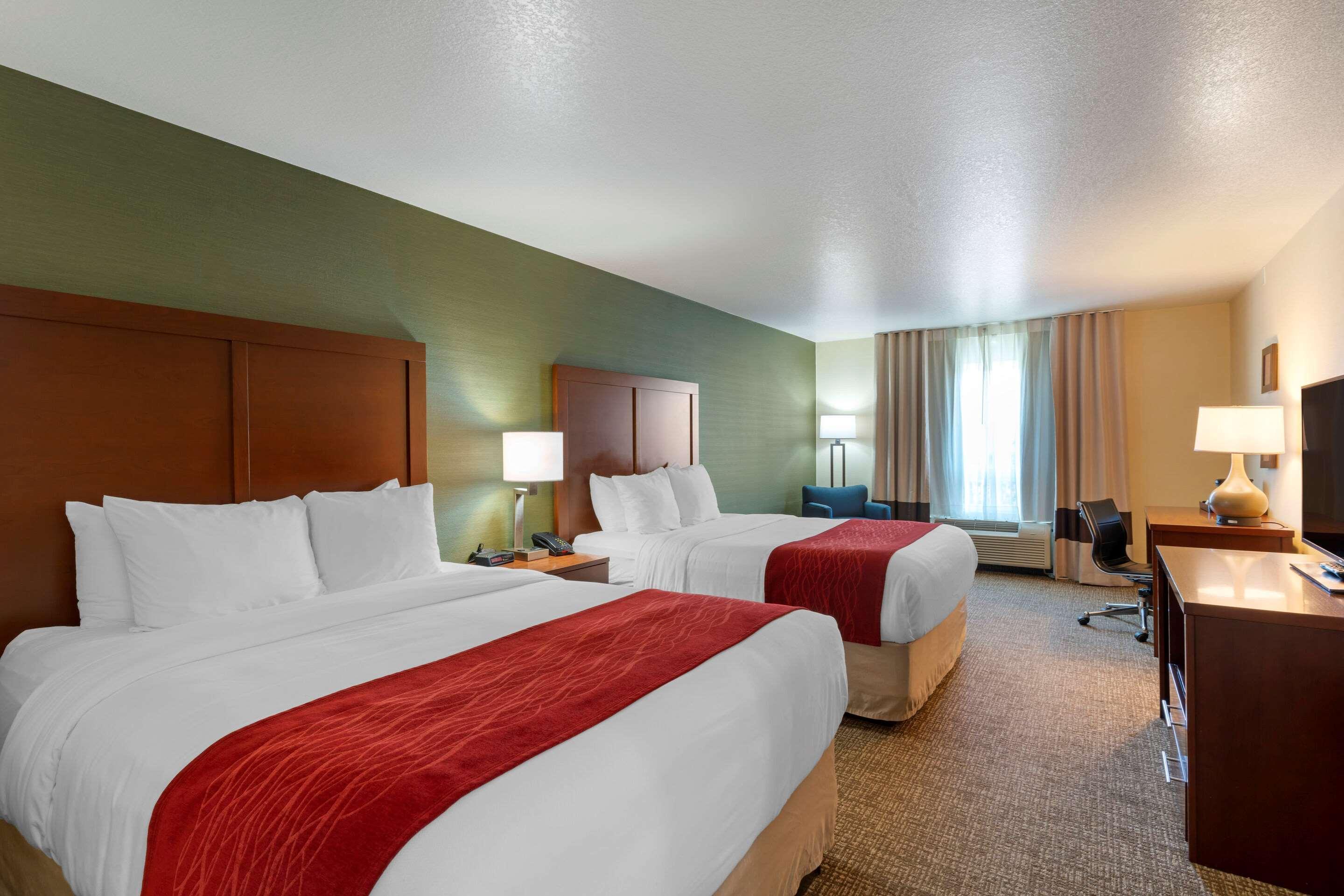 Comfort Inn & Suites Сейлем Екстер'єр фото