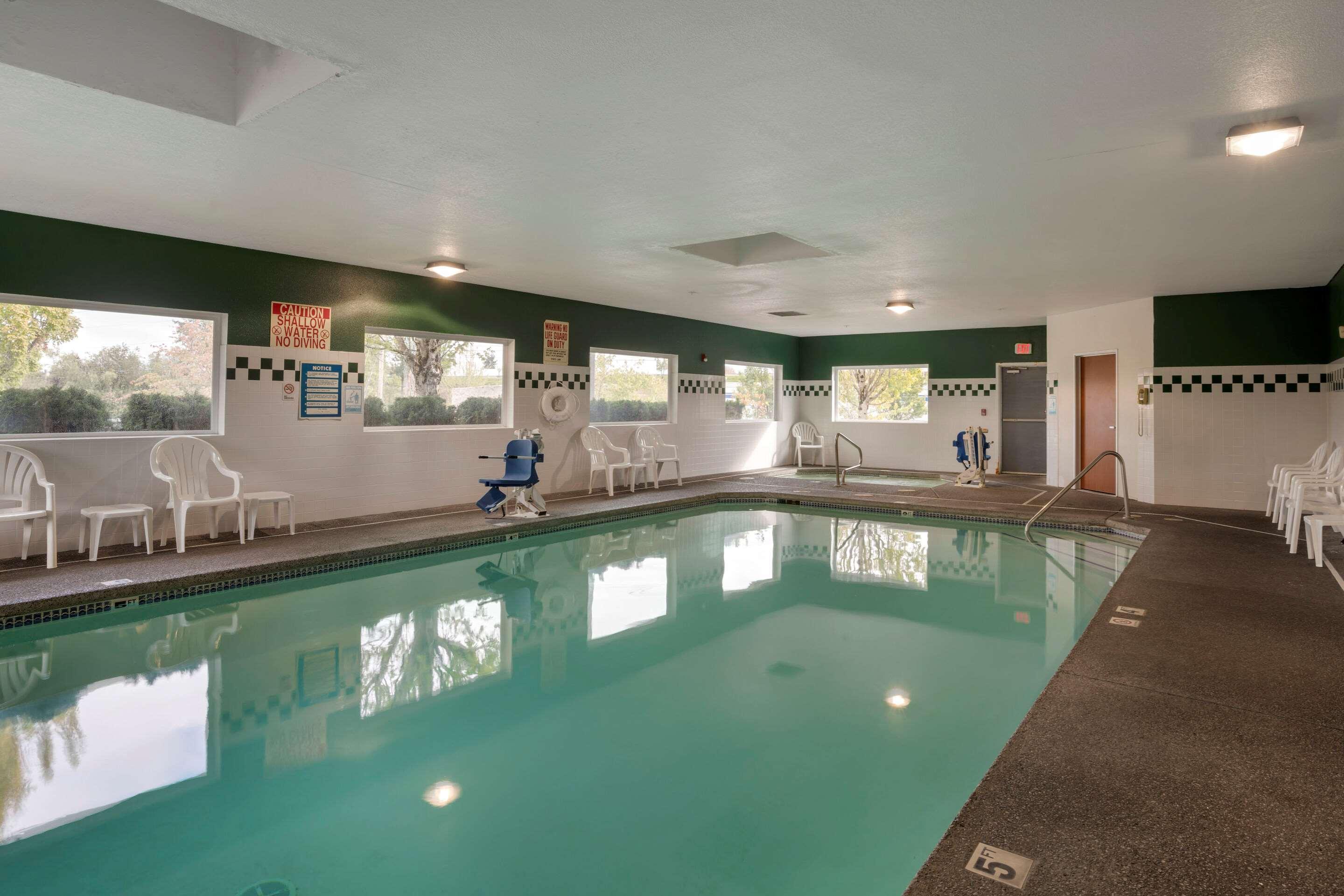 Comfort Inn & Suites Сейлем Екстер'єр фото
