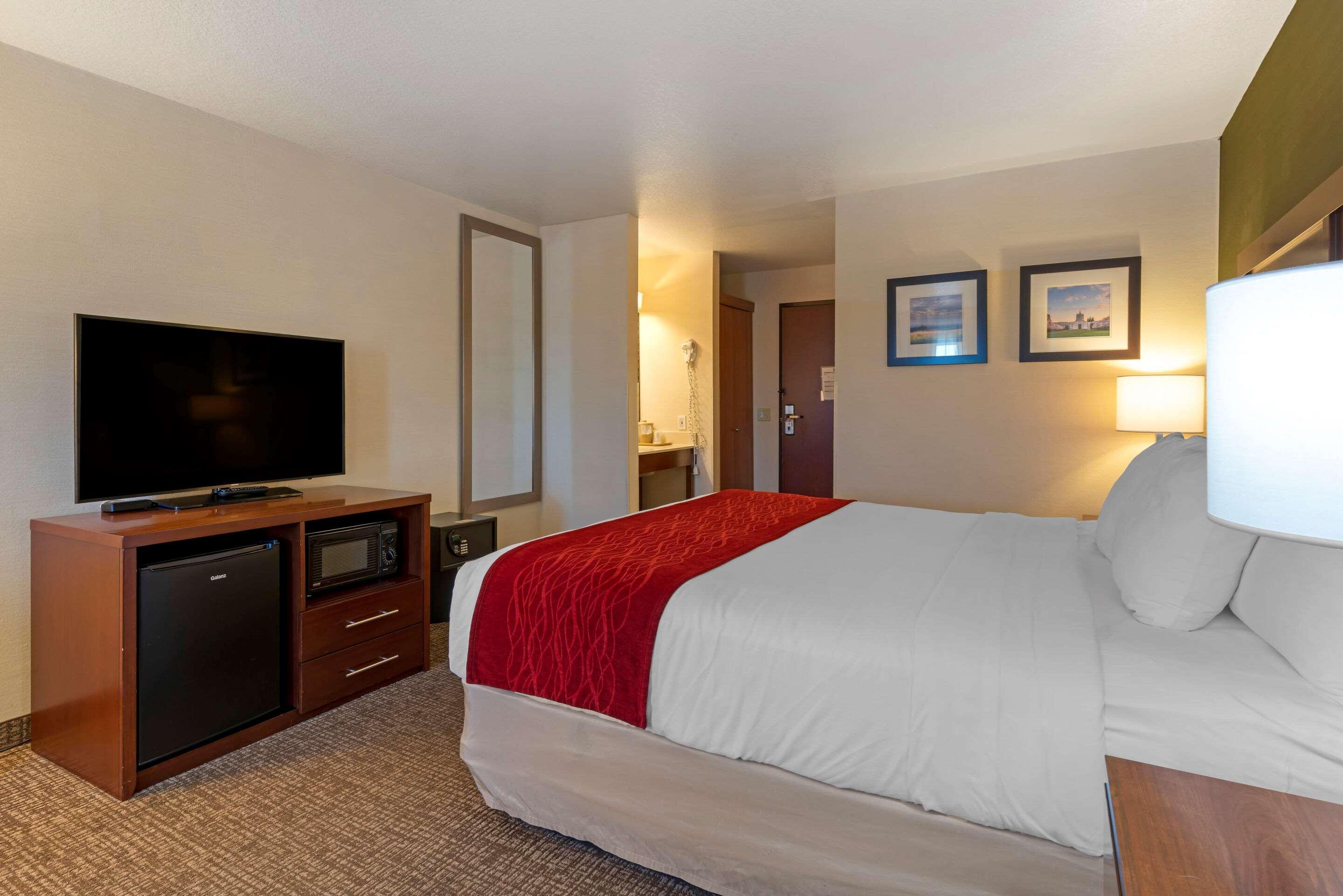Comfort Inn & Suites Сейлем Екстер'єр фото