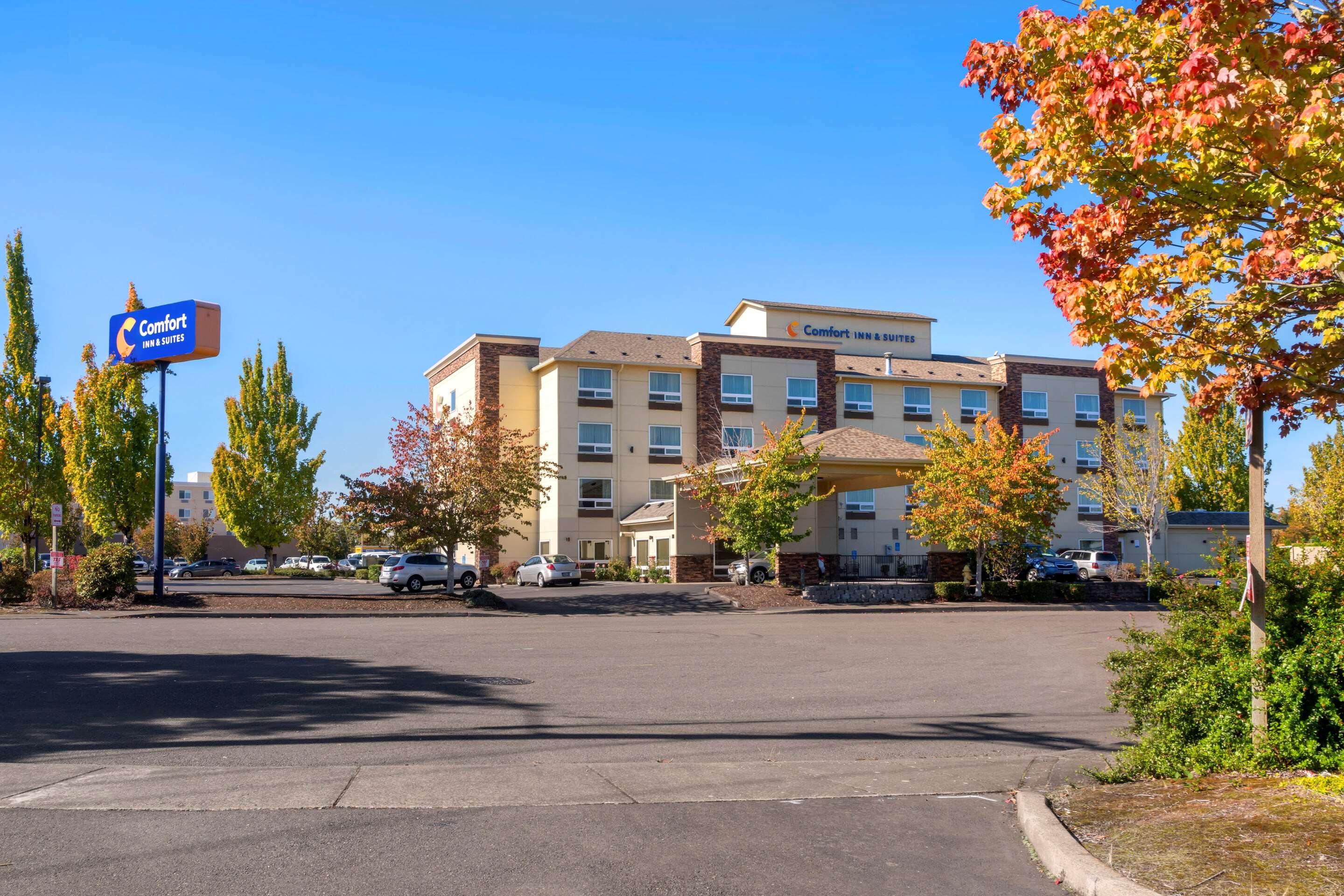 Comfort Inn & Suites Сейлем Екстер'єр фото